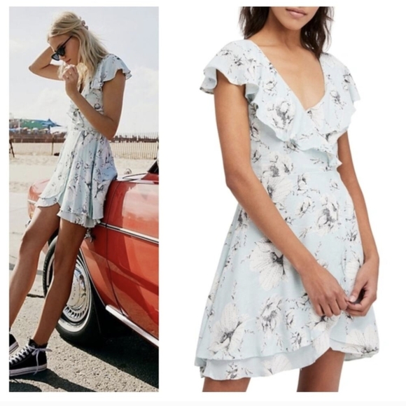 Free People Dresses & Skirts - Free People Light Blue Floral Mini Dress